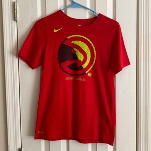 Atlanta Hawks tshirt